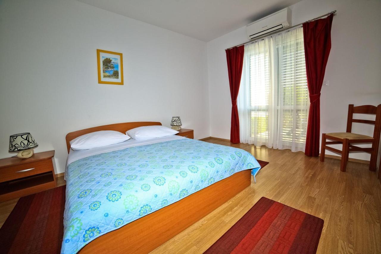 Apartments Bozikovic 포드스트라나 객실 사진