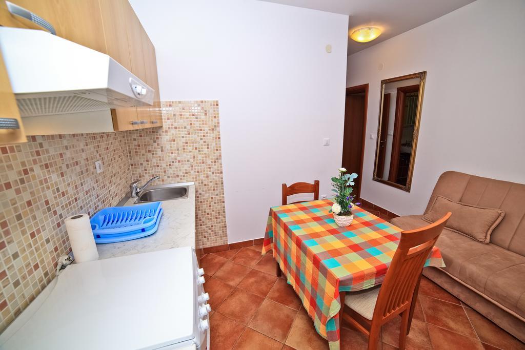 Apartments Bozikovic 포드스트라나 객실 사진