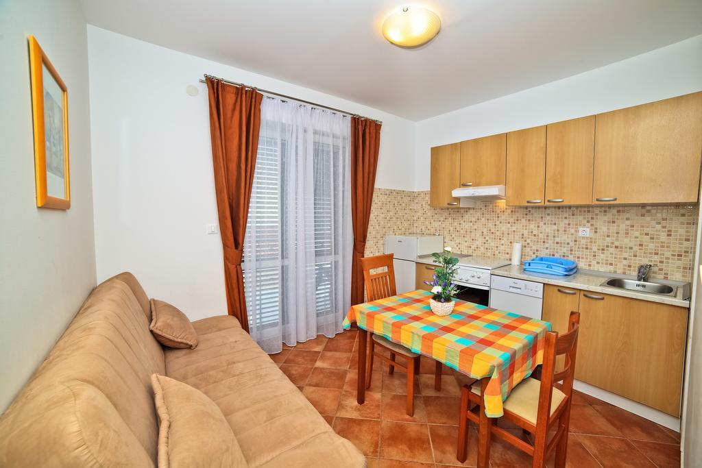 Apartments Bozikovic 포드스트라나 객실 사진