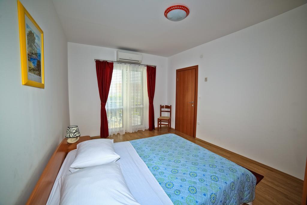 Apartments Bozikovic 포드스트라나 객실 사진